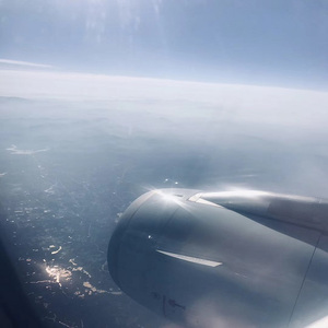 九九热免费视频
